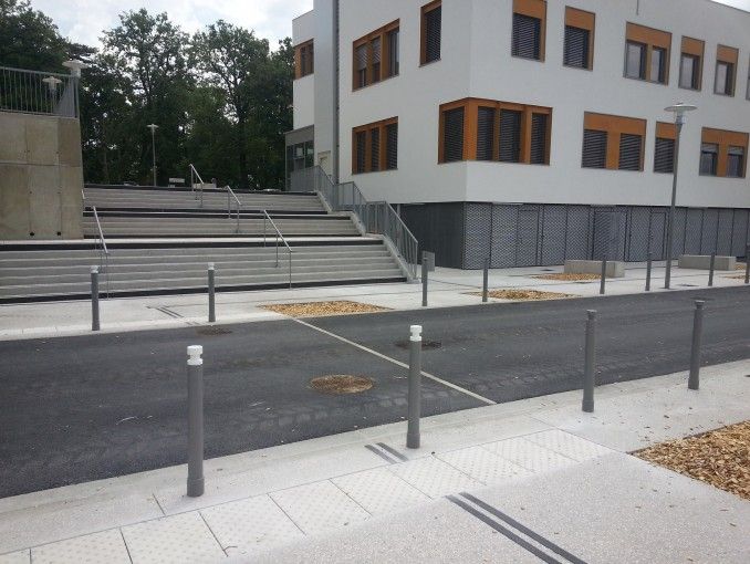 Bornes - Faculté de Médecine Lyon Sud (69)